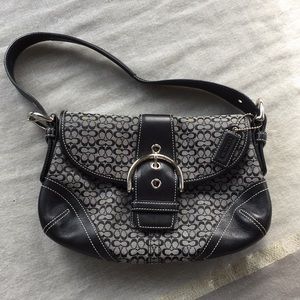 Mint! COACH Signature Leather Hobo Shoulder Bag